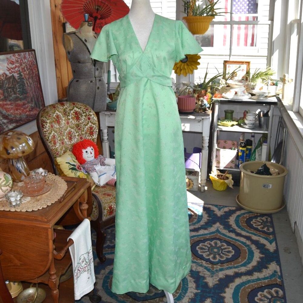 Vintage 70s Mint Green Floral Maxi Dress Flutter Sleeve Empire Waist Small